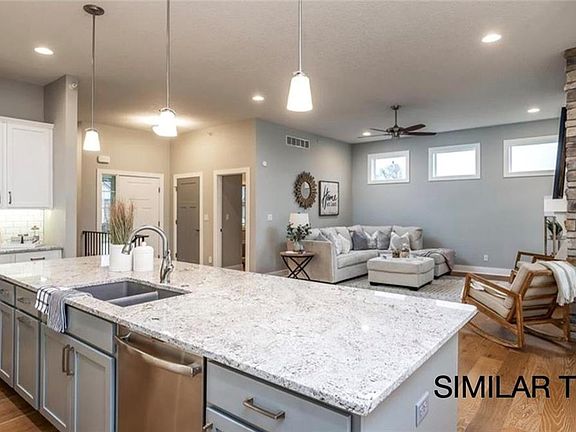 2nd image of 6229 Waterford Ct