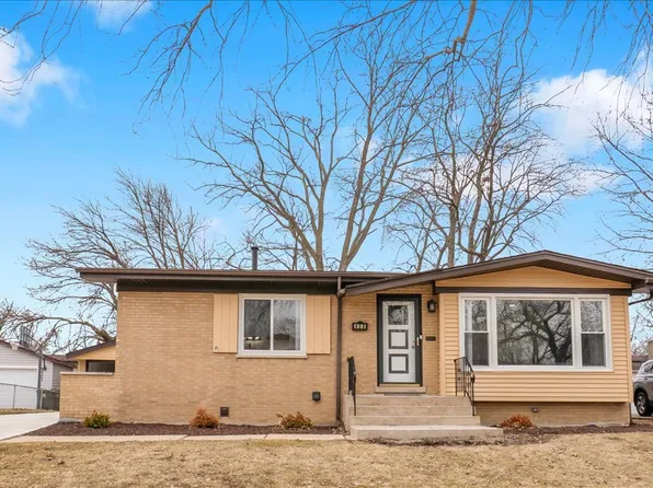 406 N Park Dr, Glenwood, IL 60425