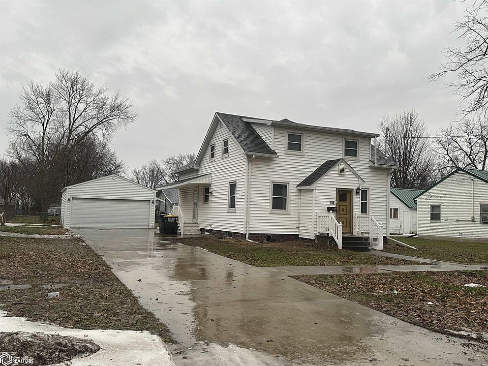 1st image of 705 NW 3rd St