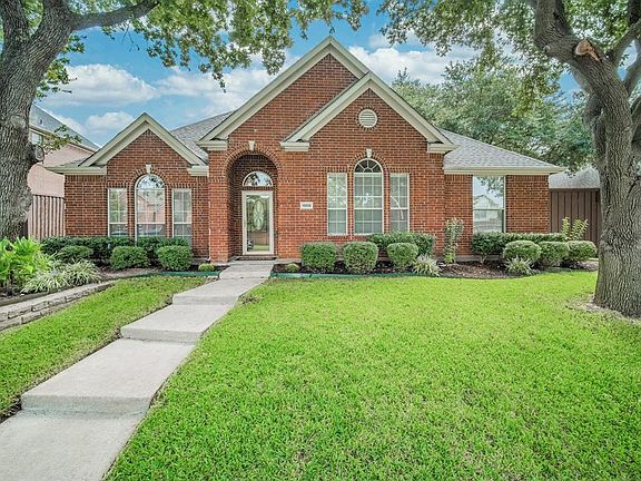 3rd image of 1808 Shadywood Ln