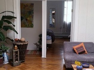 581 Leonard St, Brooklyn, NY 11222
