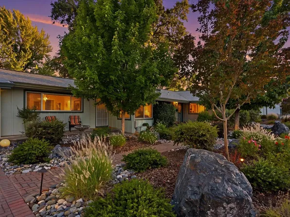 125 16th Street, Lakeport, CA 95453