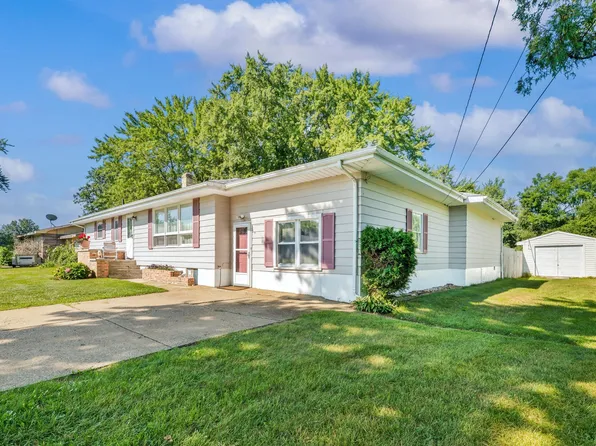 1864 Greenly Ave, Benton Harbor, MI 49022