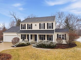 944 Ridgeway Cir, Fredonia, WI 53021