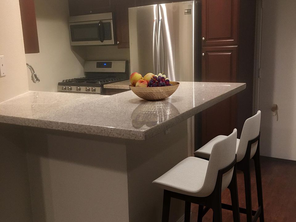2nd image of 5535 Canoga Ave APT 104