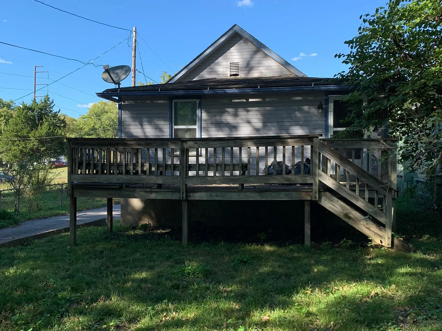 2 bed, 807 sqft, $1,250 — Photo 2