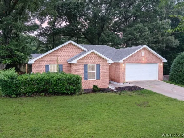 189 Cedar Grove Ln, Enterprise, AL 36330