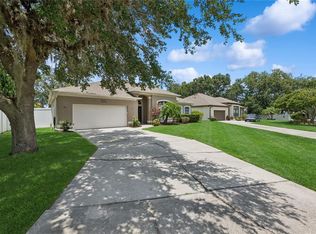 341 Lake Amberleigh Dr, Winter Garden, FL 34787