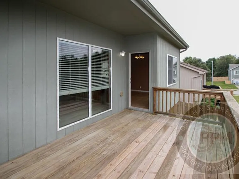 809 Lake Tahoe Dr — Photo 39