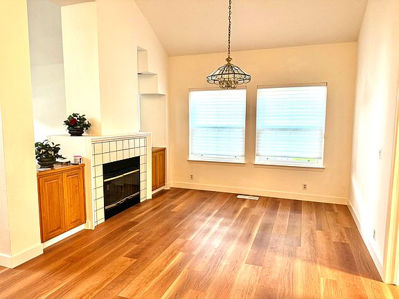 3rd image of 44191 Boitano Dr