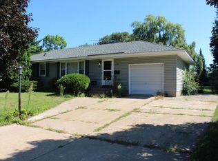 7556 Scott Ave N, Brooklyn Park, MN 55443