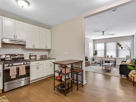 3rd image of 3933 N Keeler Ave #K1r