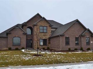 17 Grey Wolf Ct, Morton, IL