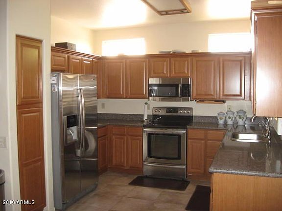 4th image of 16133 W Greystone Dr