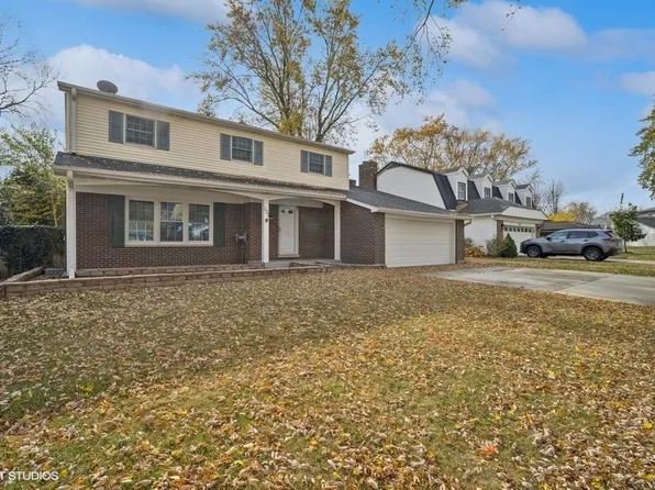 133 Selwyn Ln, Buffalo Grove, IL 60089