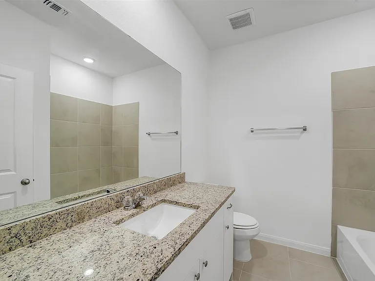 13614 Pine Dr — Photo 18