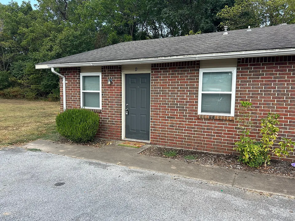 220 Brooke Lynn Dr #D