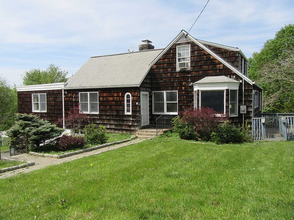 1st image of 34 Mayfair Ln