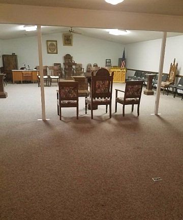 3rd image of 825 White Ave