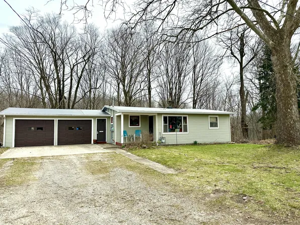 214 S Griswold St, Hart, MI 49420