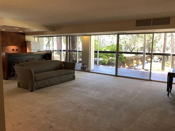 2nd image of 101 Alma St APT 107