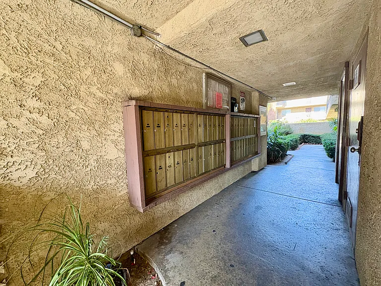 8505 Columbus Ave #106 — Photo 3
