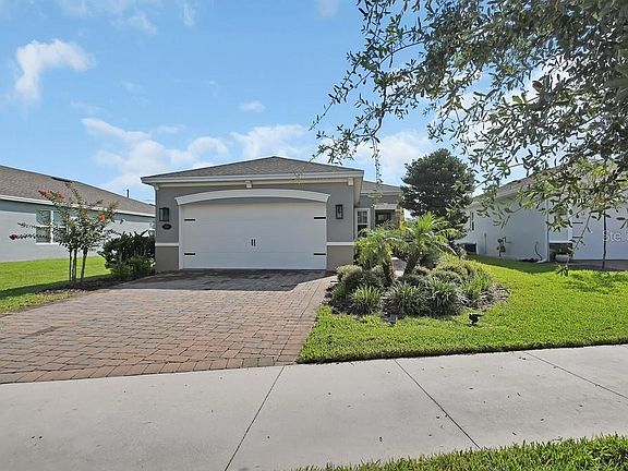 3rd image of 255 NORTHCOTE COURT