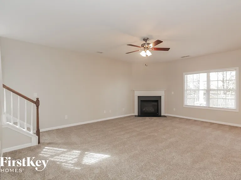 1009 Terrapin St — Photo 4