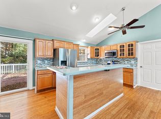1307 Lakeview Pkwy, Locust Grove, VA 22508