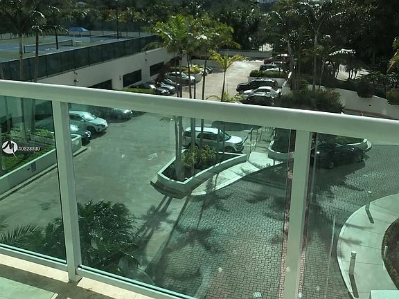2nd image of 20201 E Country Club Dr APT 507