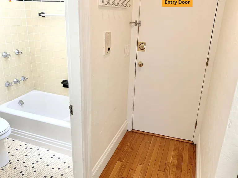 186 Waterman St — Photo 14