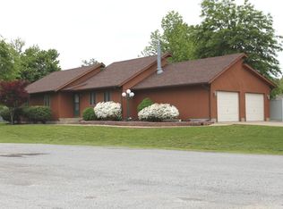 862 Starlight Ct, Herrin, IL 62948