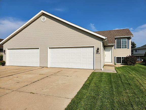 3rd image of 4518 Tanglewood Dr #293601319