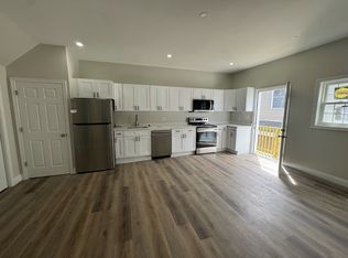 44 Central St, Claremont, NH 03743