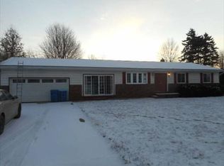 1523 Crusade Dr, Akron, OH