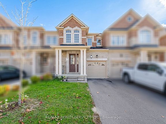 2nd image of 15 Dale Meadows Rd
