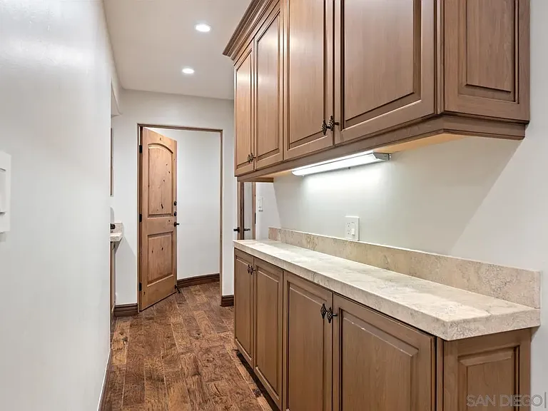 7964 Prospect Pl — Photo 35