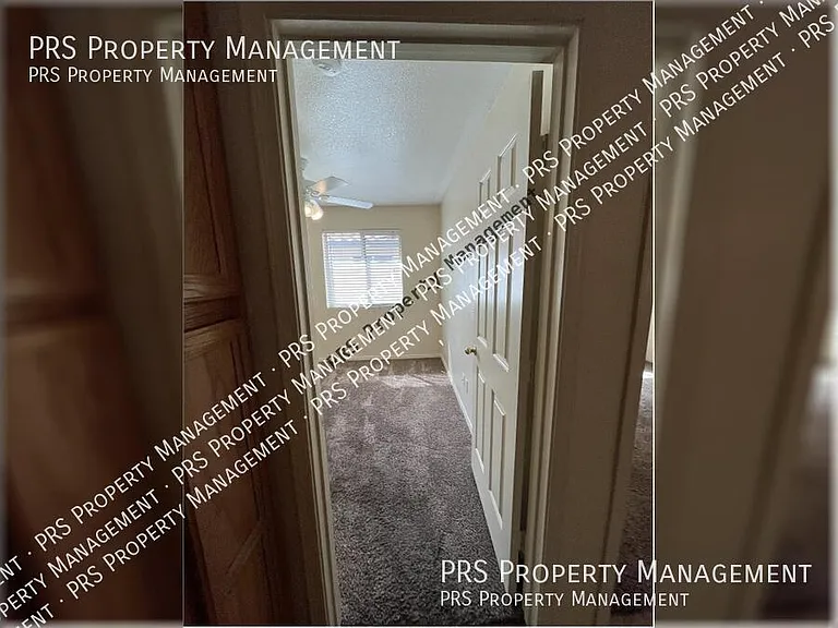 818 W Silver Creek Rd — Photo 18