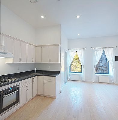 3rd image of 78 Herkimer St APT 303
