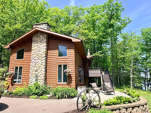 2nd image of 7136 Somo Ln