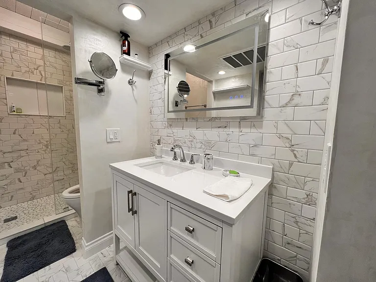 6900 N Highlands Dr — Photo 5