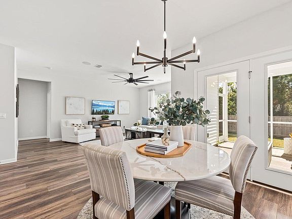 7th image of this home