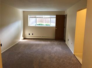 41 Cherry St, Pawtucket, RI 02860