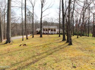 240 Island Ford Rd, Rocky Top, TN 37769