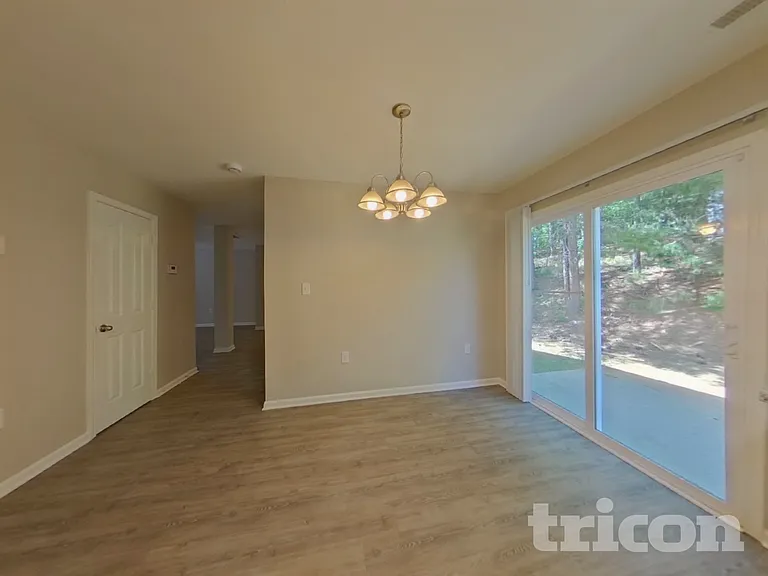4614 Christenbury Hills Ln — Photo 5