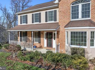 645 Woodside Rd, York, PA 17406