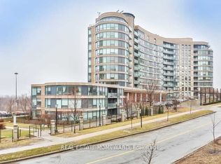 18 Valley Woods Rd #PENTHOUSE 301, Toronto, ON M3A0A1