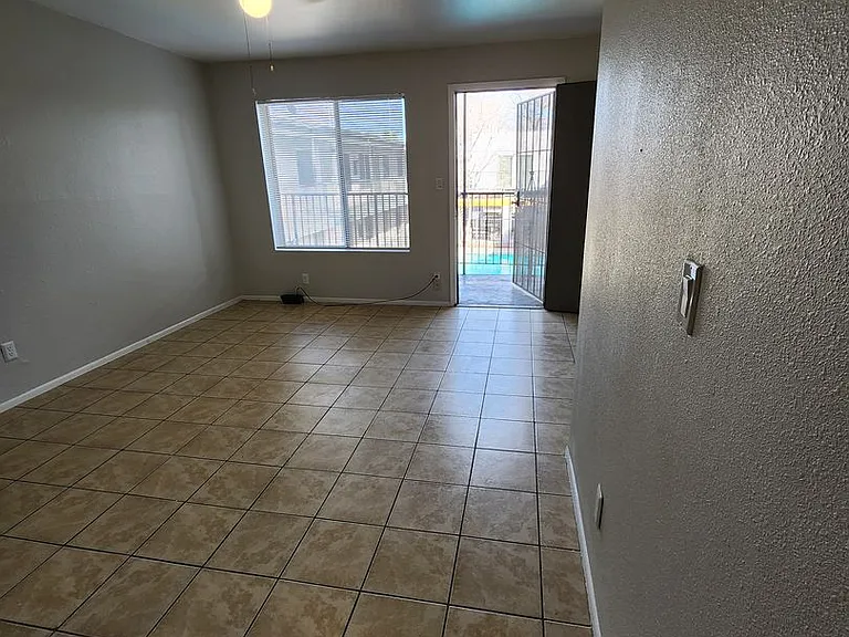 Modern Quarters Apartments — Photo 40