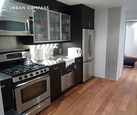 Rented by Compass | media 40