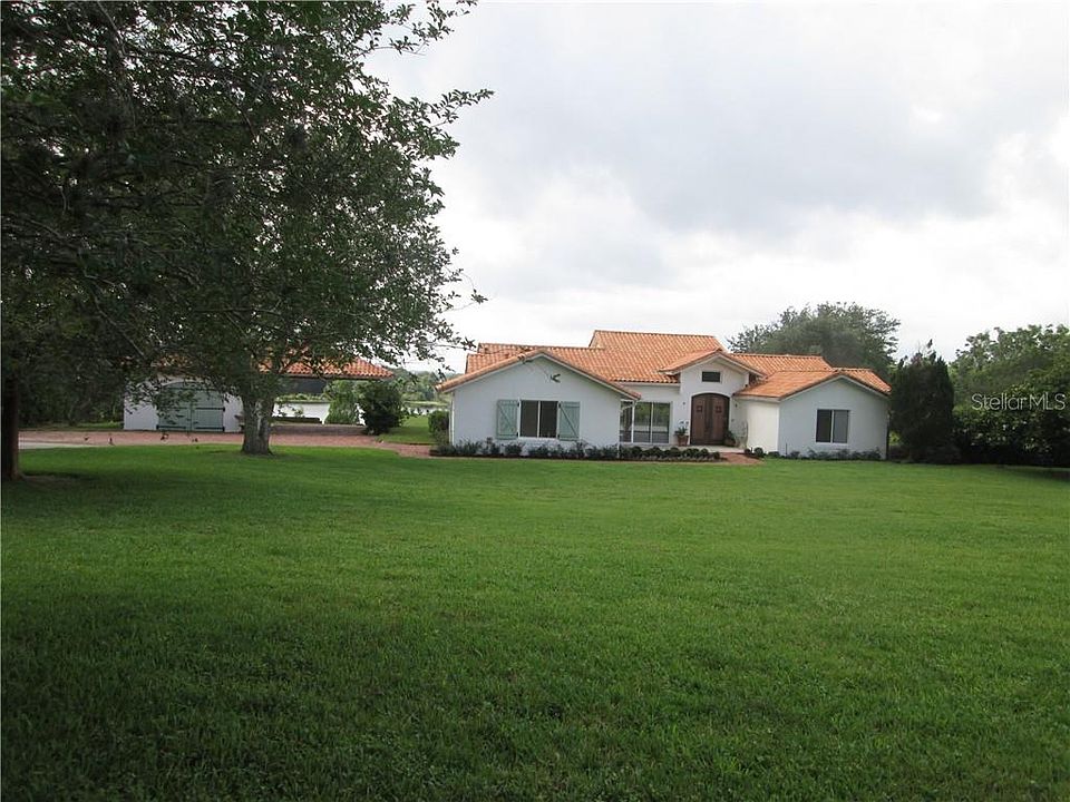 1st image of 18136 Coralwood Ln